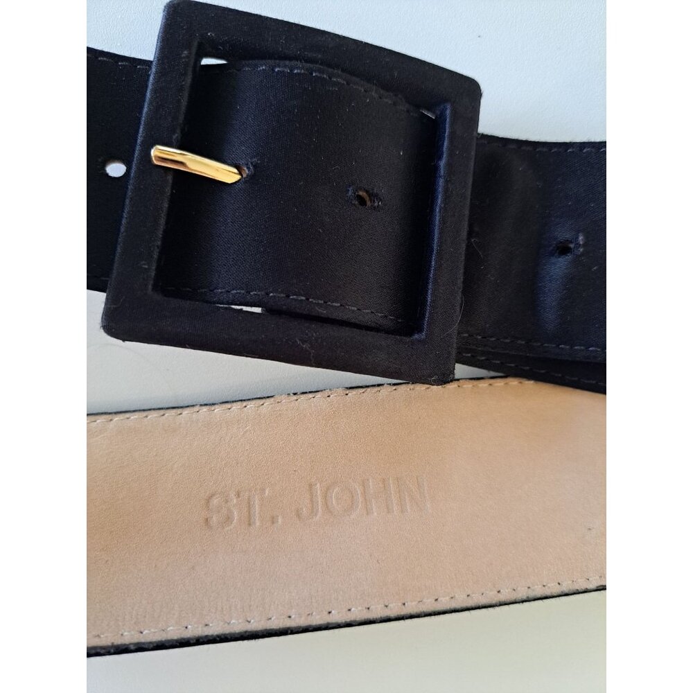 St. John Black Wide Belt Gold Buckle Leather & Polyurethane Size 12 USA Designer - Picture 4 of 9